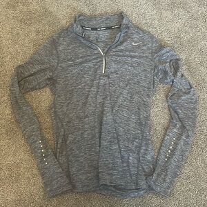 Nike Quarter Zip Size Small